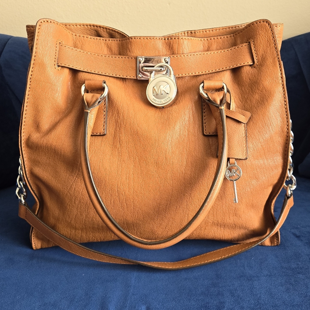 Michael Kors Leather Hamilton Shoulder Tote Bag